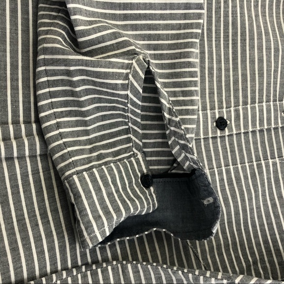 Tommy Hilfiger Womens button down shirt size Sp - Picture 5 of 5